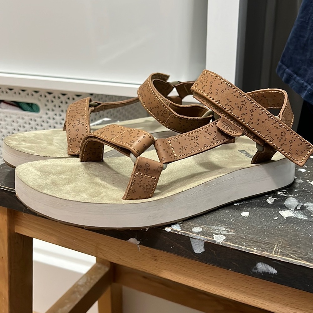 TEVA midform universal star in chipmunk sandal